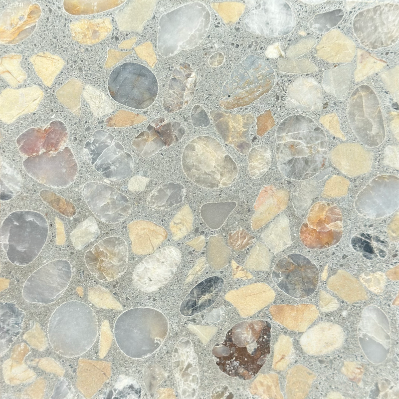 pacifica // pebble mix // concrete counter slab // sample