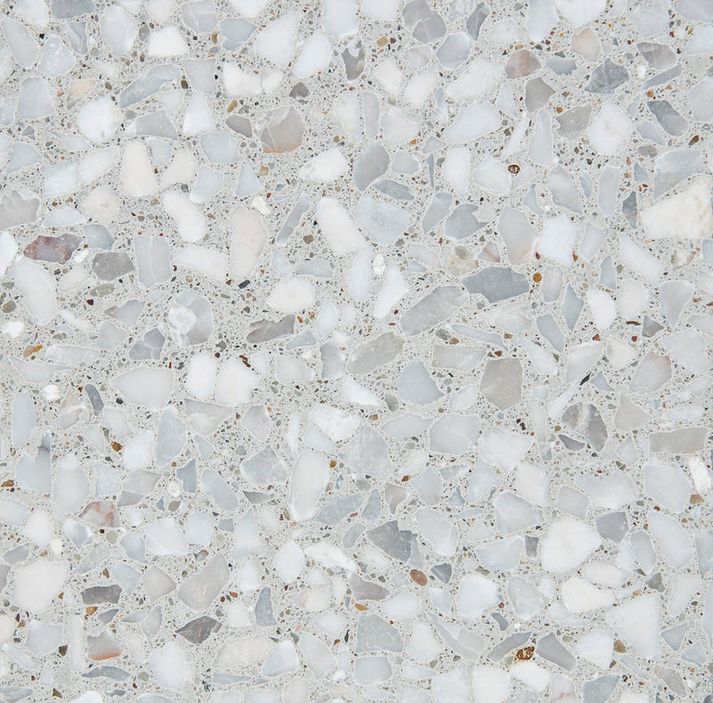 in stock // venice acier mmc 24"x24"x5/8"